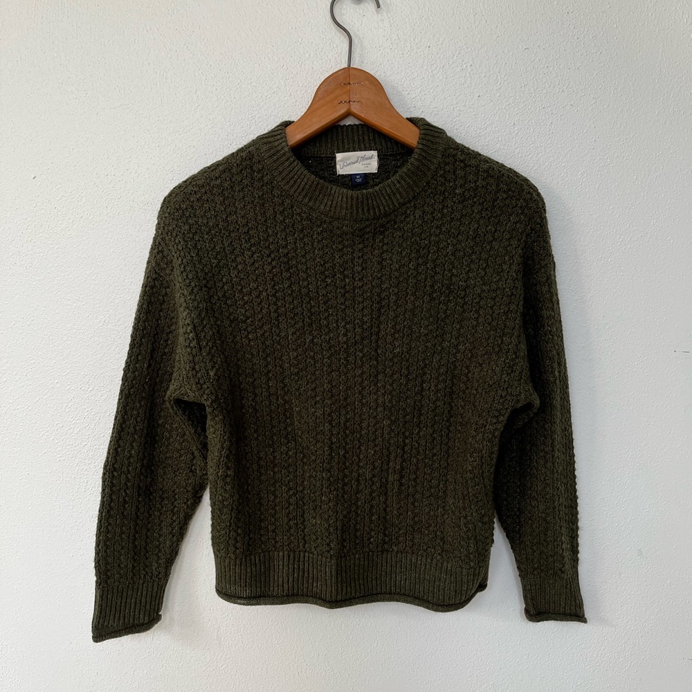Universal Threads fall sweater